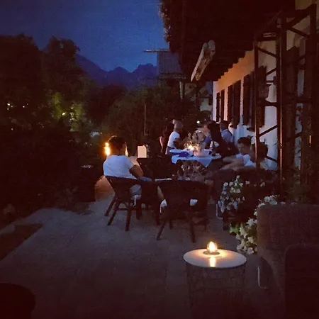 Berg Blick Mit Hostel